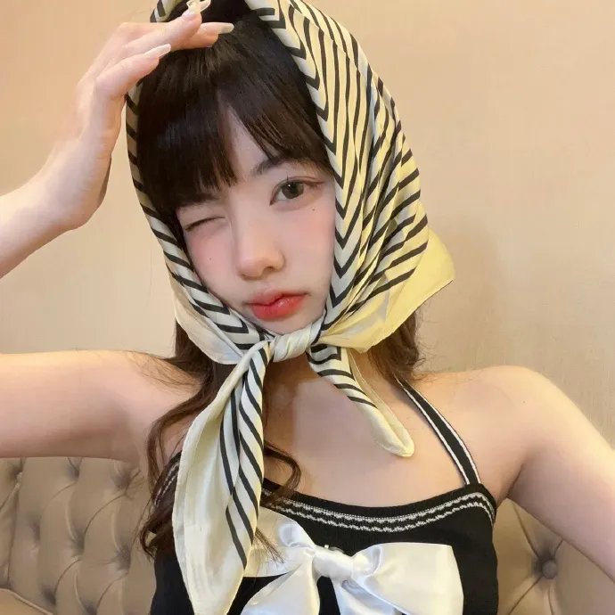 一个年轻的姑娘